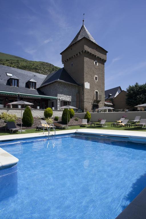 Parador De Arties Exteriér fotografie